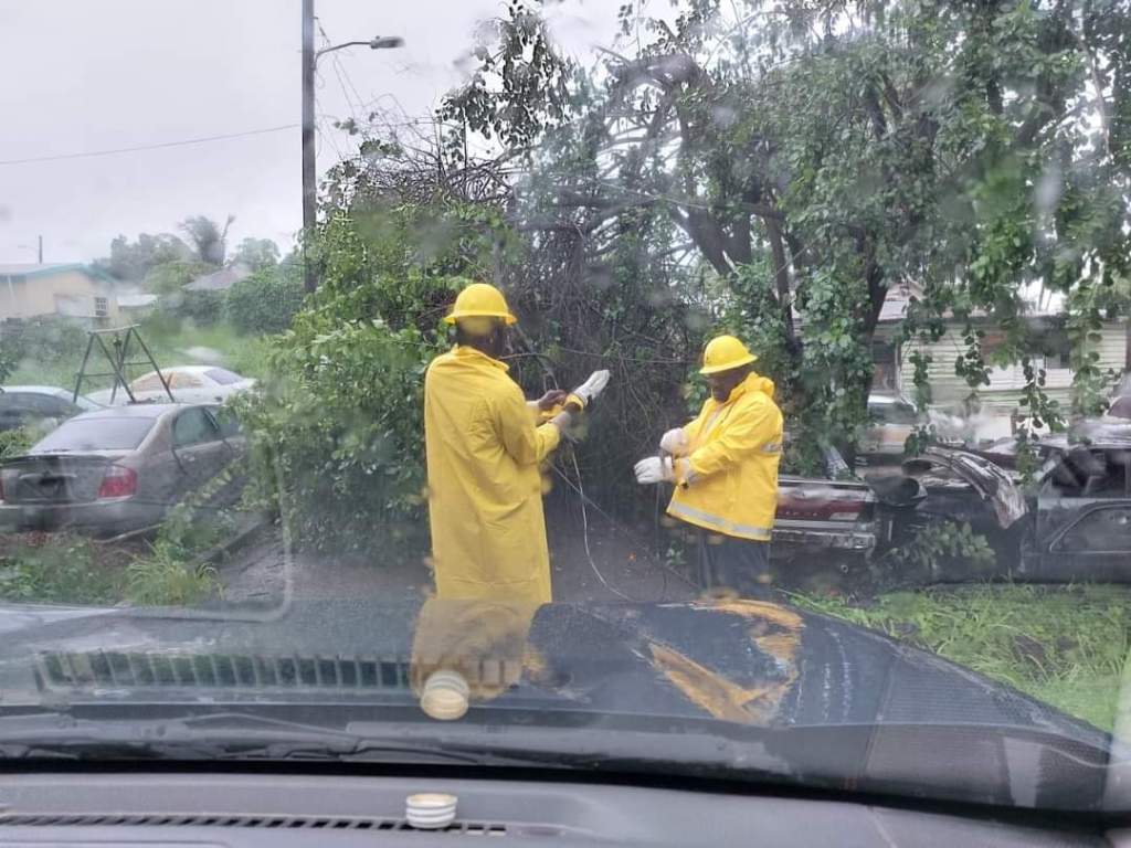 APUA Crews Resume Active Line&nbsp;Repairs