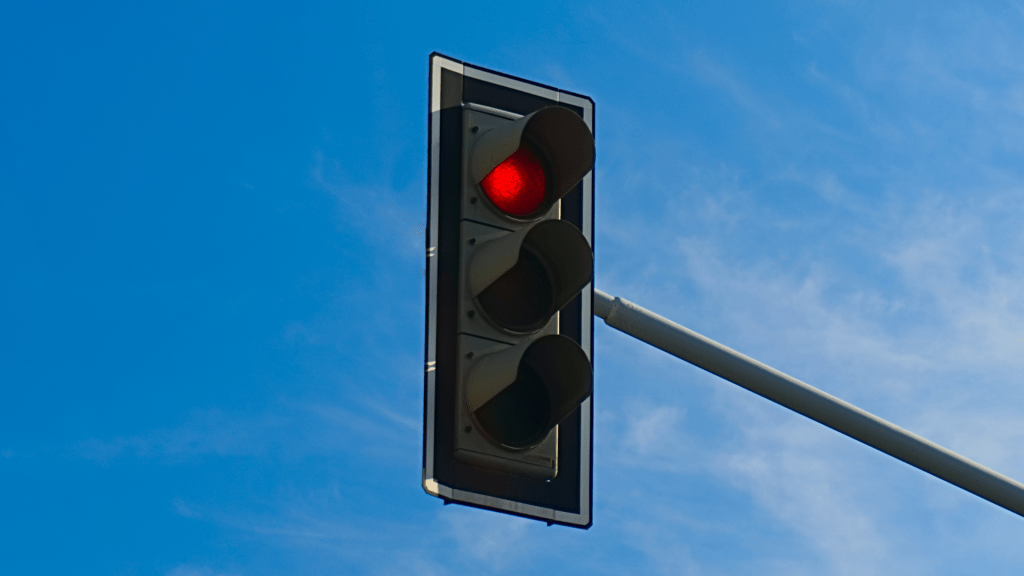 Traffic Alert: Flashing Traffic&nbsp;Lights